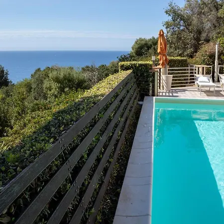 Campigiana Villa *